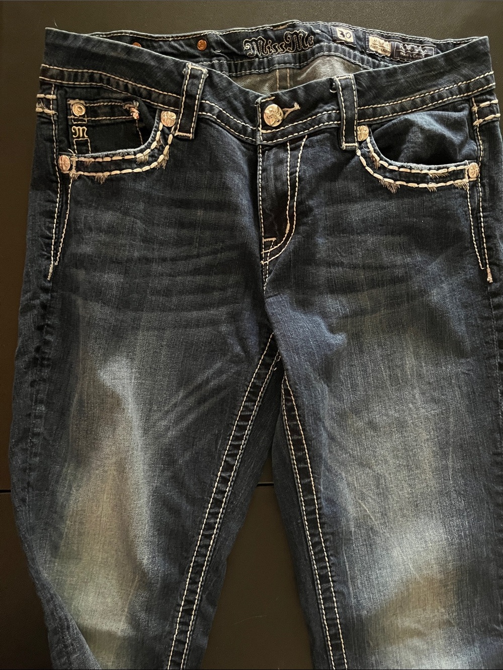 Miss Me Dark Indigo Straight Leg Jeans Fleur de Lis Embellishment Y2K midrise